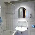 Zur Krone מלון האמלן