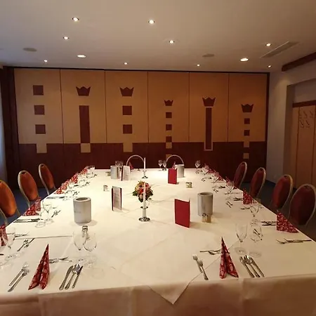 Hotel Zur Krone 3*