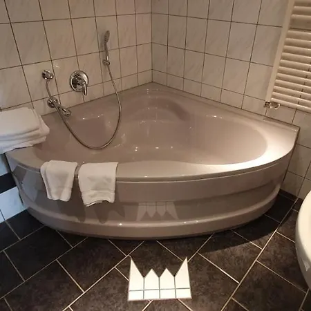 Zur Krone