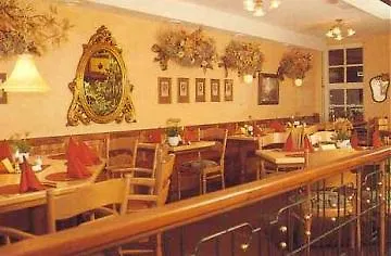 מלון Zur Krone האמלן