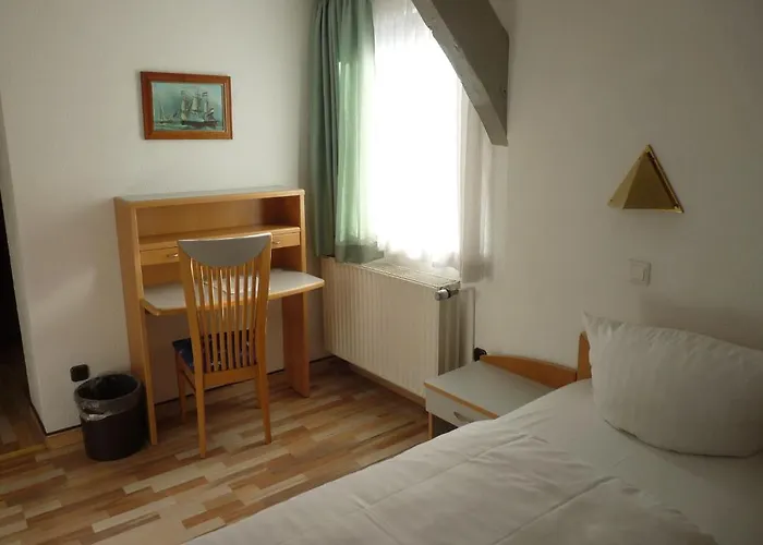 Zur Krone 3* Hamelin